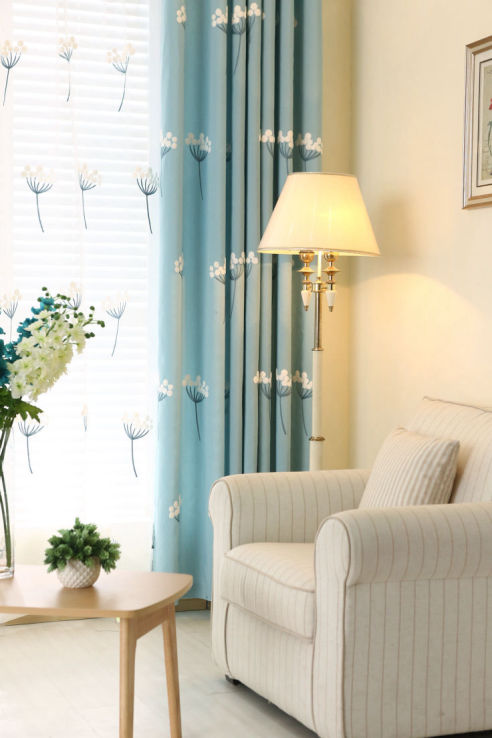 Cortinas de tela estampada